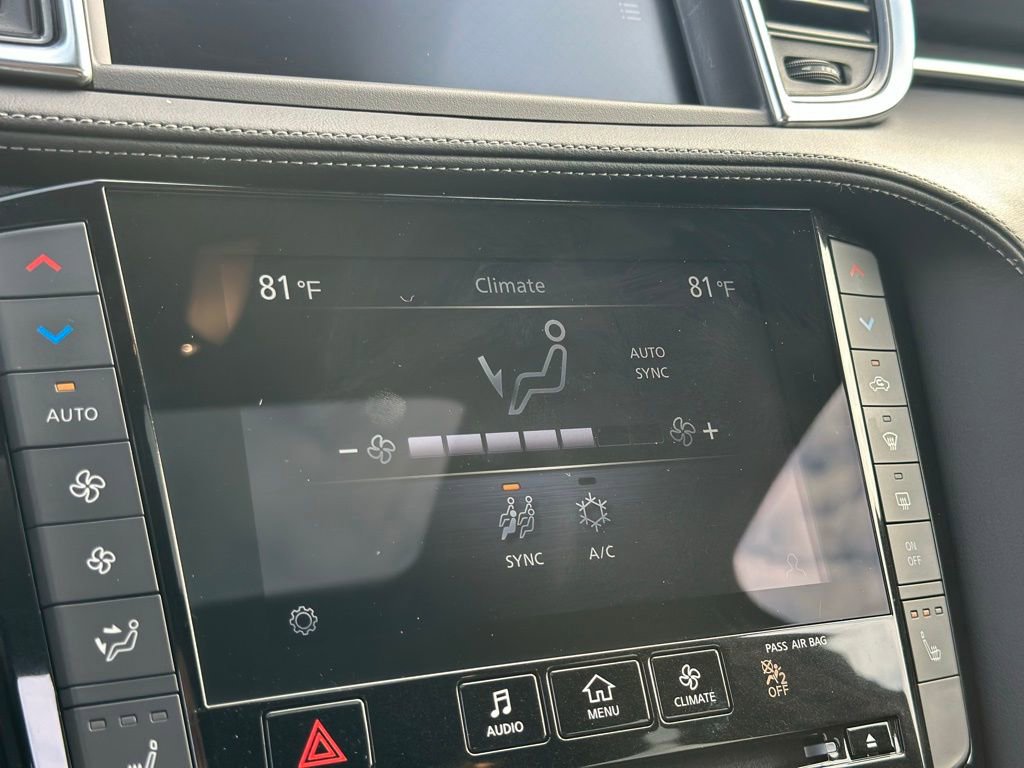 Used 2025 INFINITI QX55 Luxe w/ Cargo Package image 39