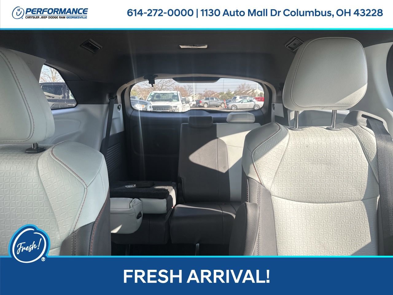 Used 2024 Toyota Sienna XSE image 21