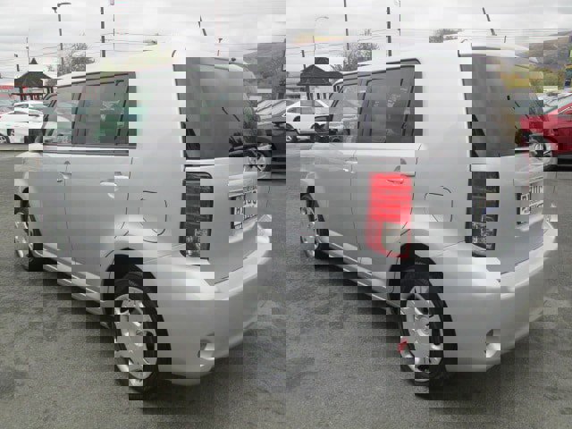 Used 2012 Scion xB image 4