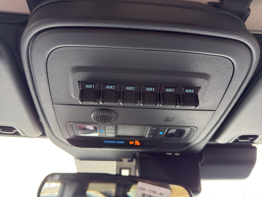 New 2025 Ford Bronco Badlands image 22