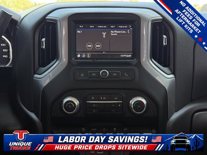 Used 2021 GMC Sierra 1500 4x4 Crew Cab w/ Sierra Value Package image 31