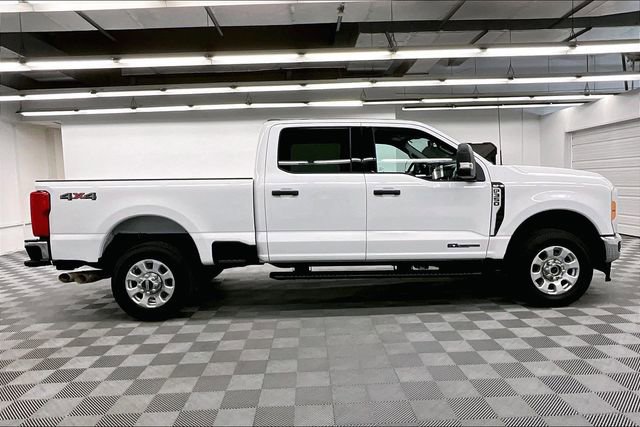 Used 2023 Ford F350 XLT image 16