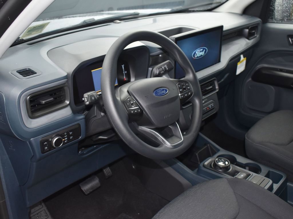 New 2025 Ford Maverick XL image 8