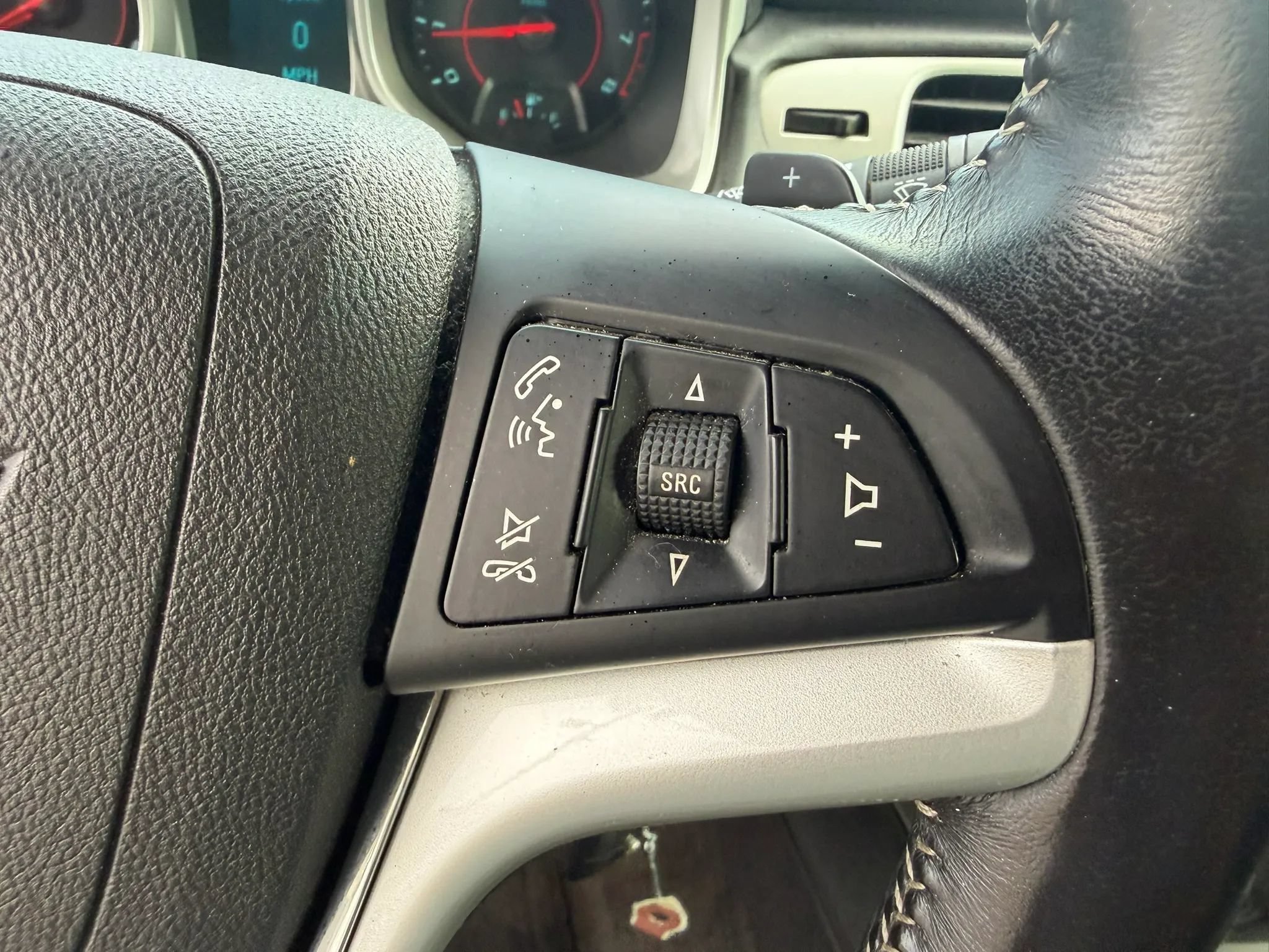 Used 2014 Chevrolet Camaro LT RWD image 28