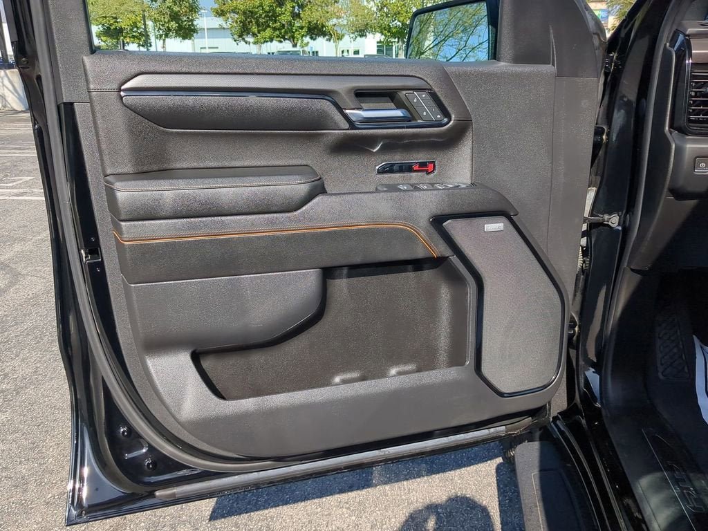 Used 2023 GMC Sierra 1500 AT4 w/ AT4 Premium Package AWD/4WD image 26
