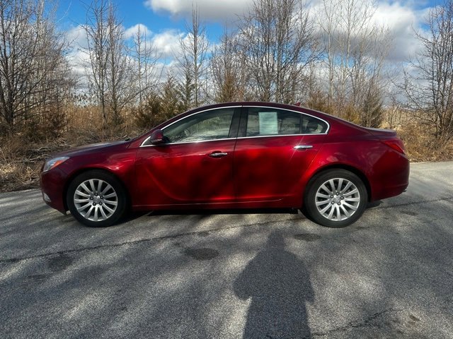 Used 2013 Buick Regal Premium image 8