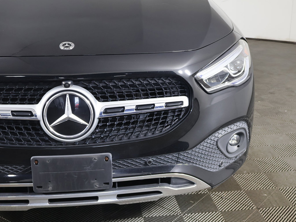 Used 2023 Mercedes-Benz GLA 250 4MATIC w/ Premium Package image 11