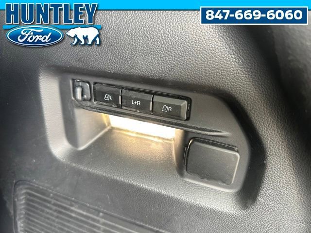 Used 2025 Ford Explorer ST-Line w/ Premium Package image 12