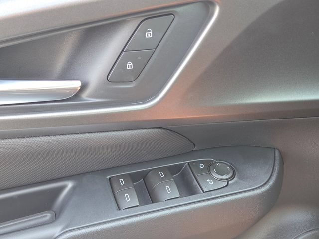 New 2026 Chevrolet Equinox EV LT FWD image 21