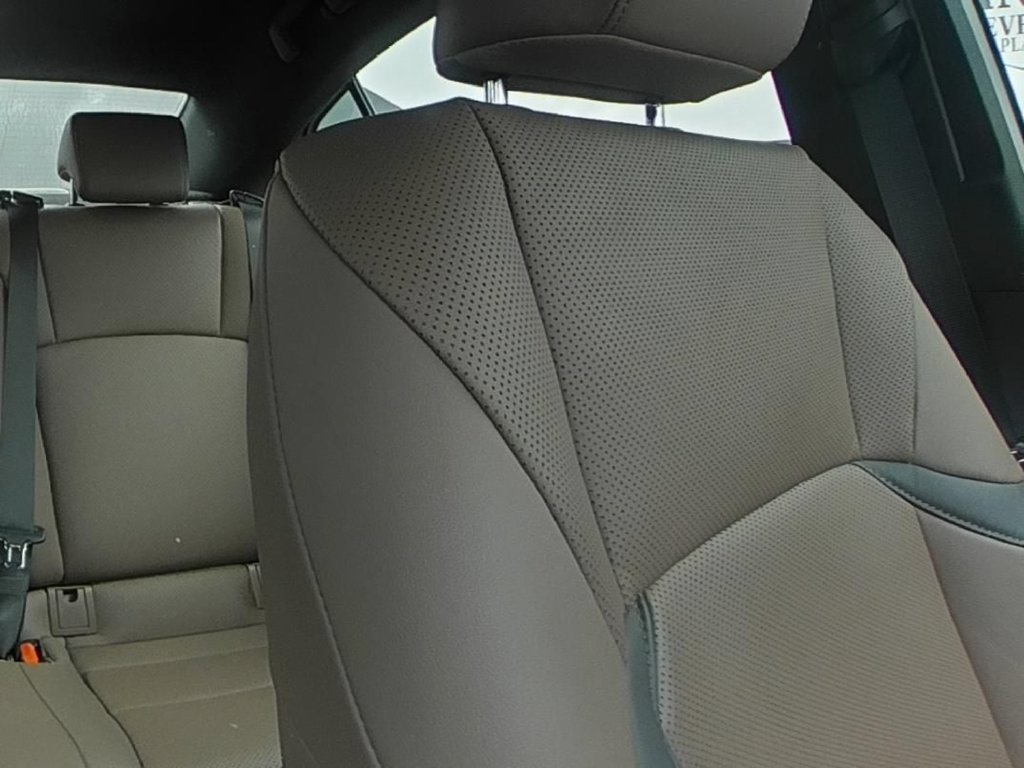Used 2024 Lexus ES 350 w/ Premium Package FWD image 11