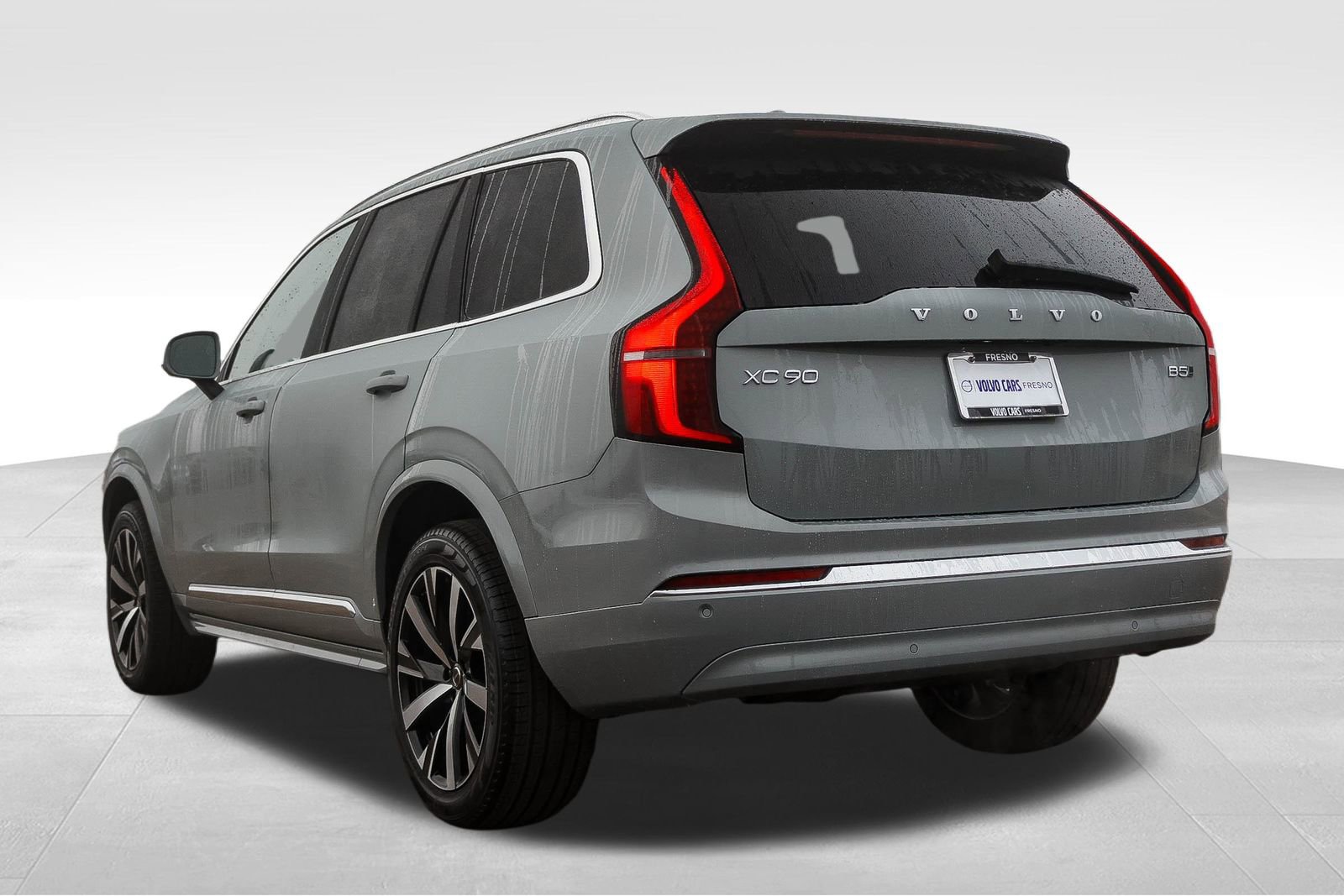 New 2026 Volvo XC90 B5 Core image 7