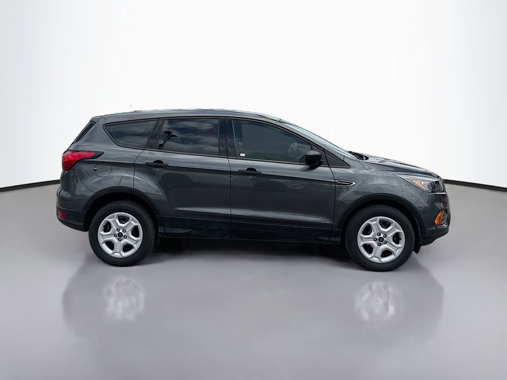 Used 2019 Ford Escape S image 8
