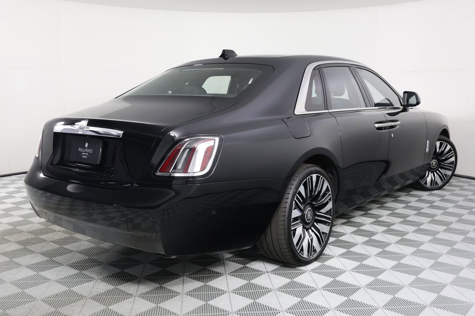 New 2026 Rolls-Royce Ghost AWD/4WD image 7