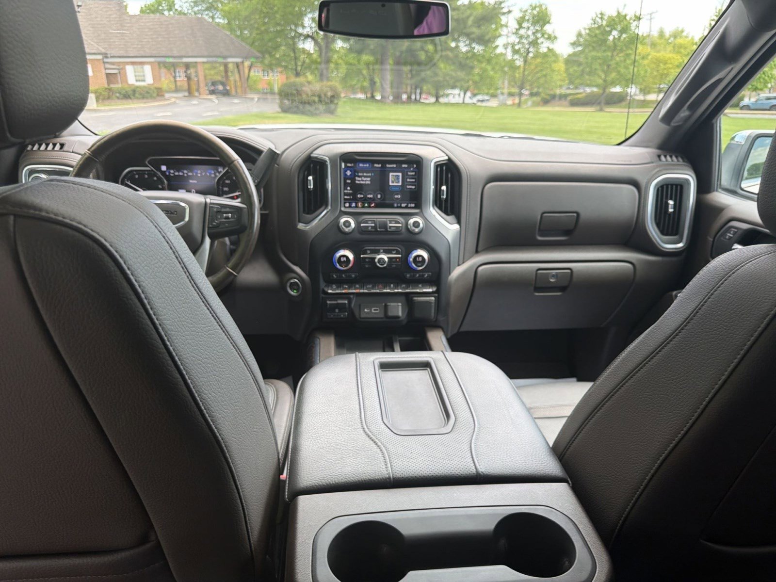 Used 2022 GMC Sierra 1500 Denali w/ Denali Premium Package image 21