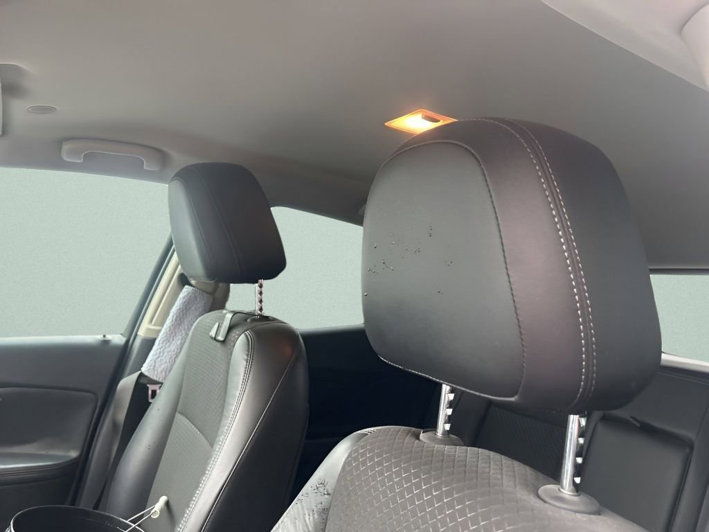 Used 2017 Buick Encore Preferred AWD/4WD image 19