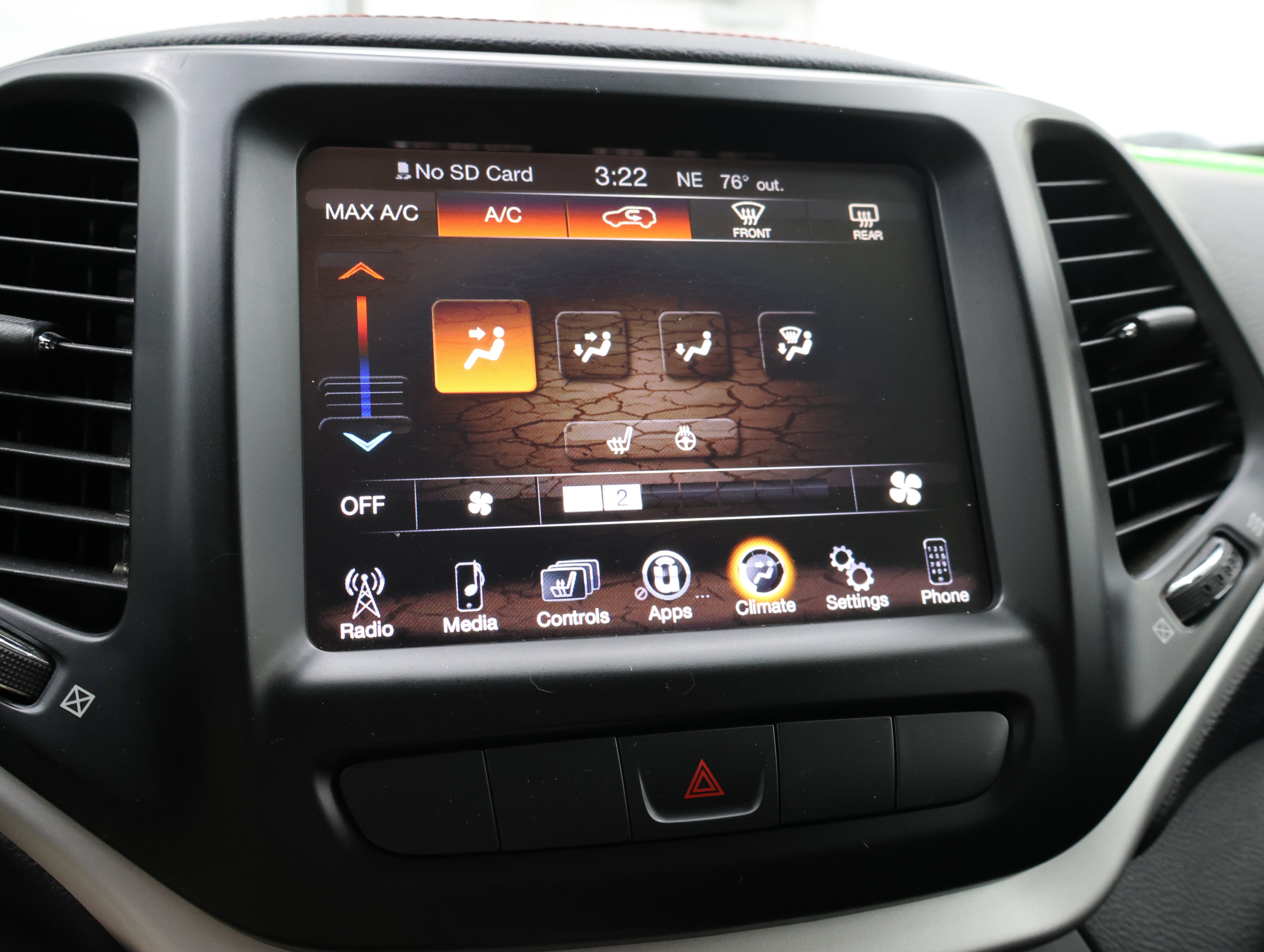 Used 2015 Jeep Cherokee Trailhawk w/ Leather Interior Group AWD/4WD image 51