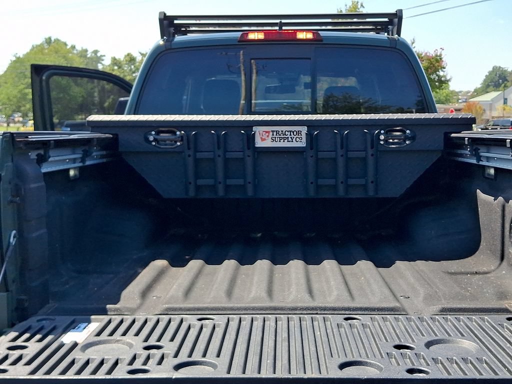 Used 2022 Nissan Frontier PRO-4X AWD/4WD image 29
