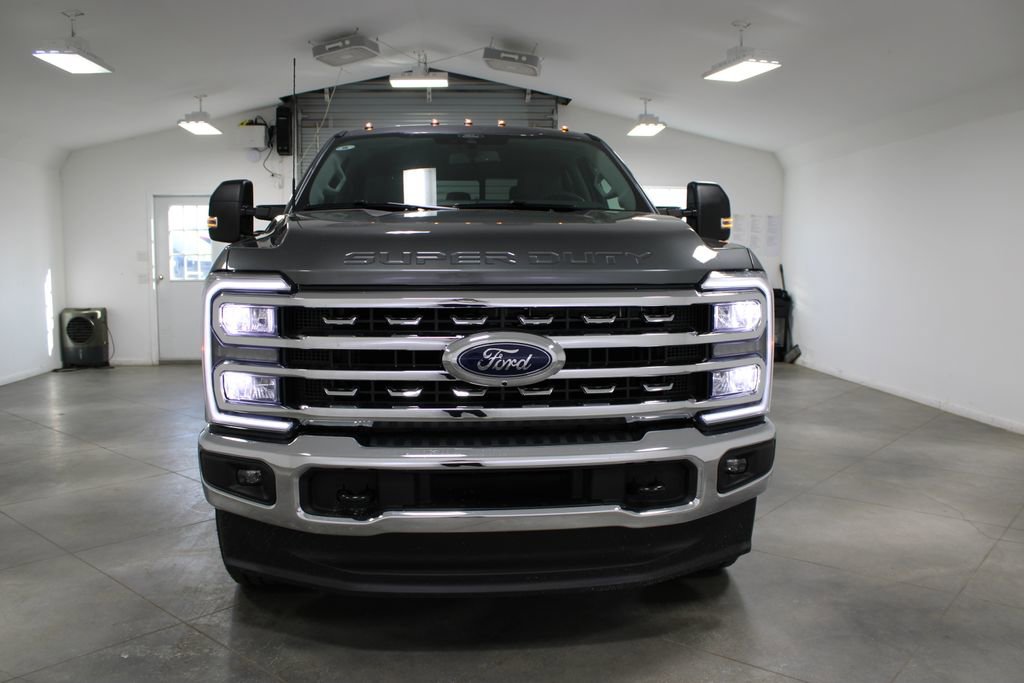 New 2026 Ford F250 XLT image 2