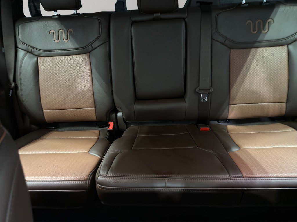 Used 2024 Ford F250 King Ranch w/ Chrome Package image 6