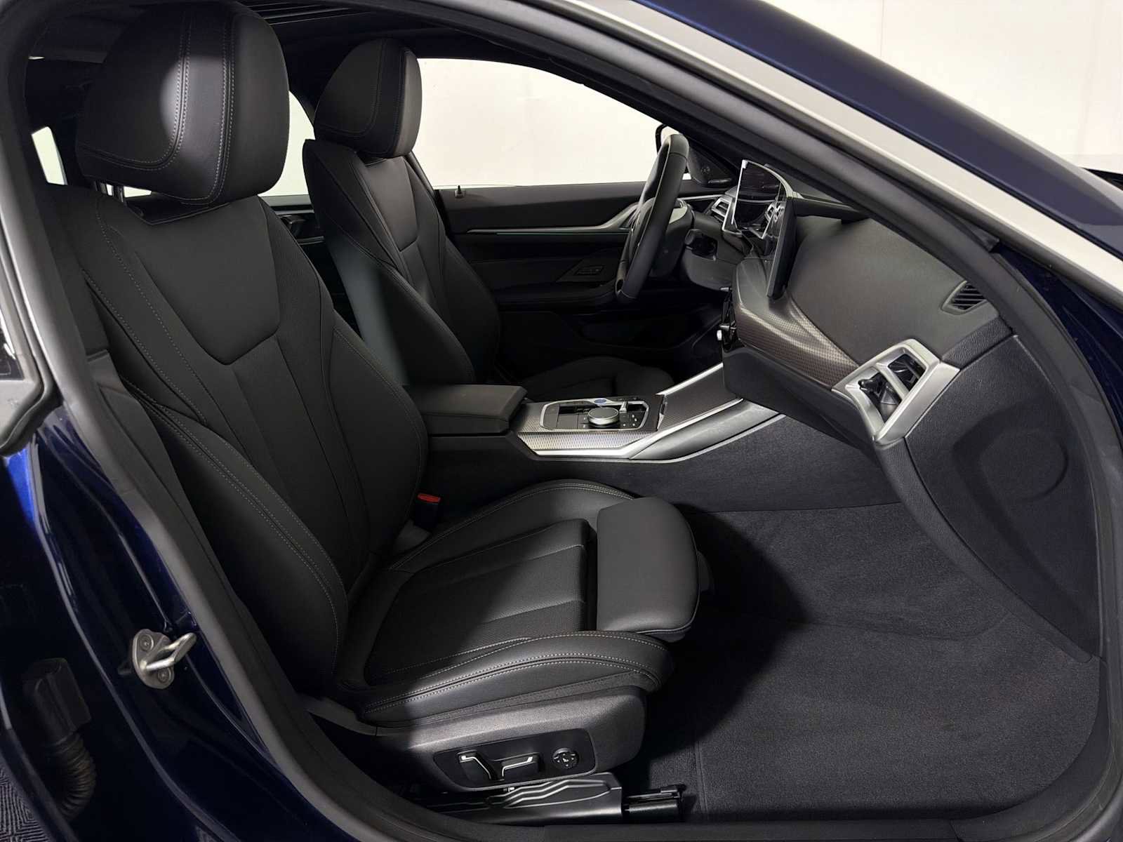 Used 2025 BMW i4 eDrive40 w/ Premium Package image 25