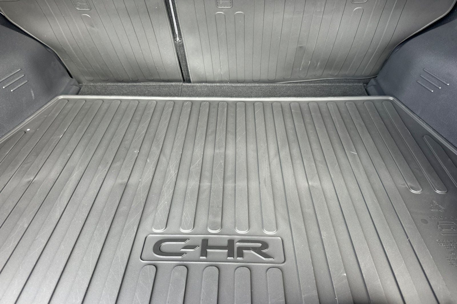 New 2026 Toyota C-HR AWD/4WD image 18
