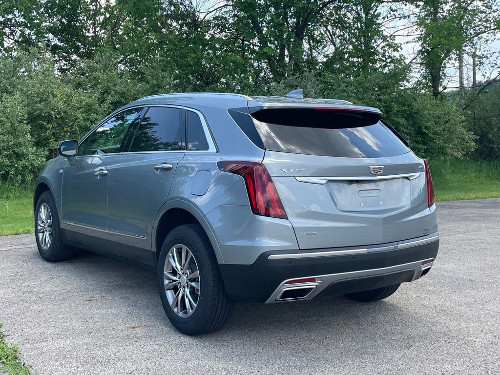 Certified 2023 Cadillac XT5 Premium Luxury w/ LPO, Floor Liner Package AWD/4WD image 5