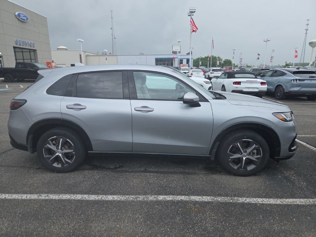 Used 2024 Honda HR-V EX-L image 5