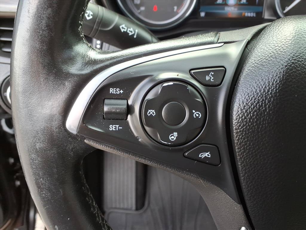 Used 2020 Buick Envision Essence FWD image 24