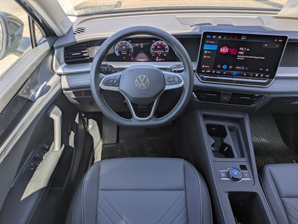 New 2026 Volkswagen Tiguan SE AWD/4WD image 15