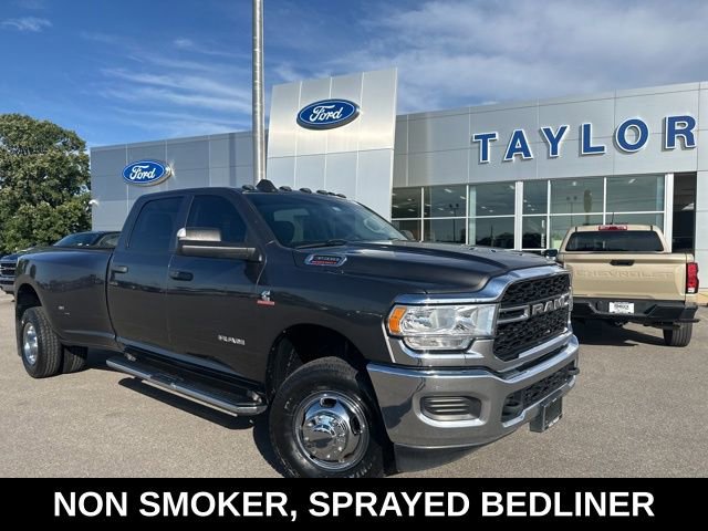 Used 2020 RAM 3500 Tradesman AWD/4WD image 1
