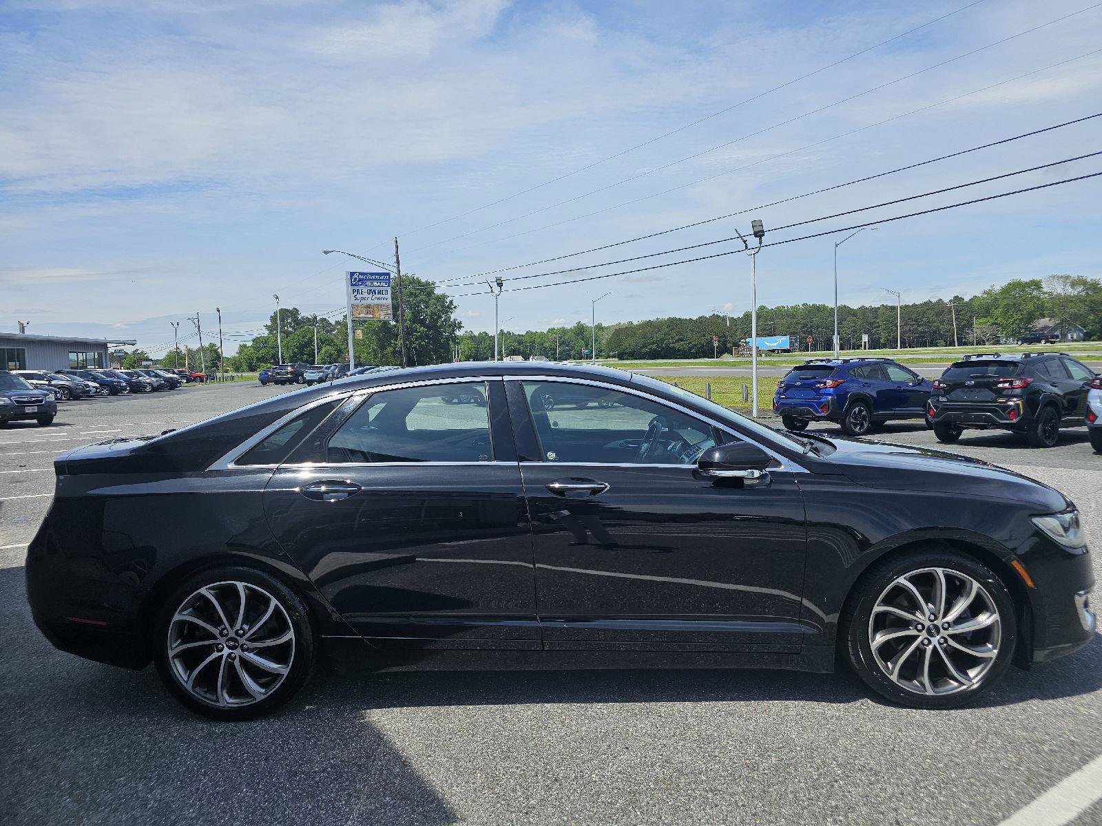 Used 2019 Lincoln MKZ Reserve w/ Reserve Plus Package image 4
