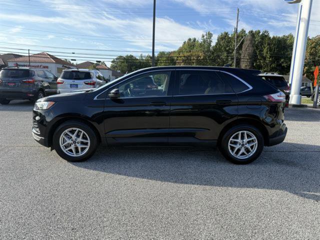 Certified 2022 Ford Edge SEL w/ Convenience Package image 2