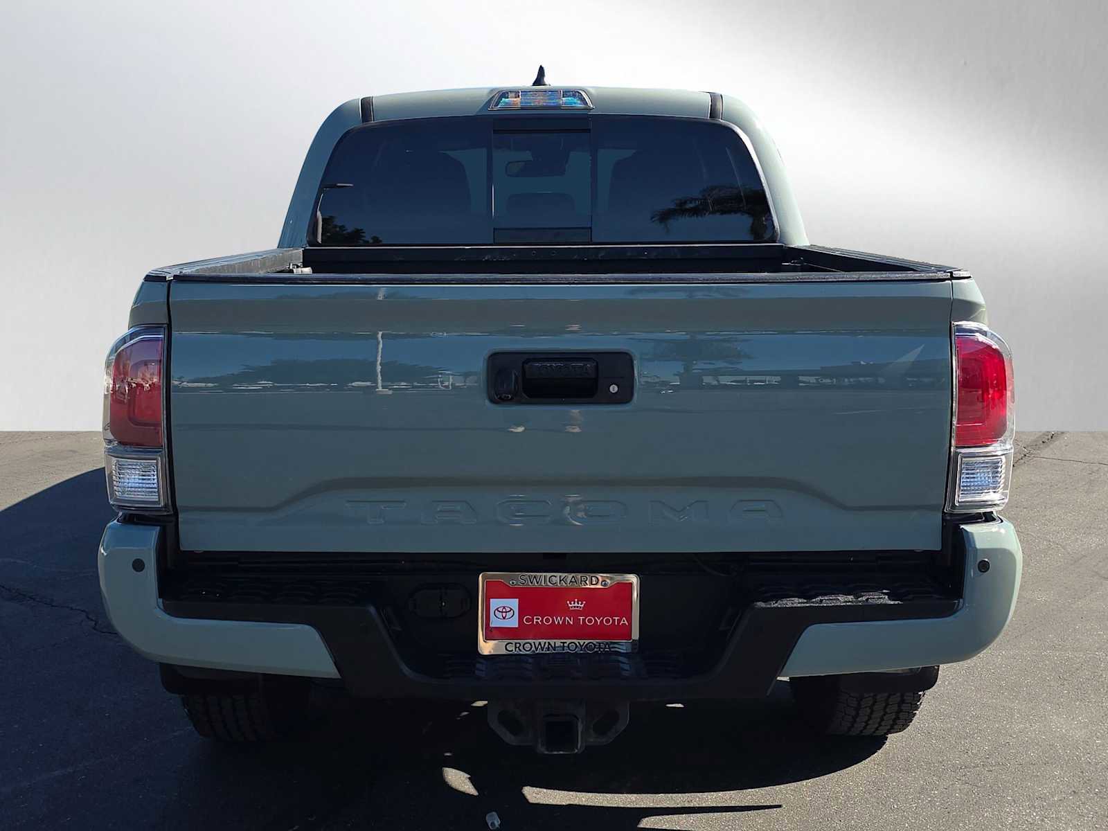 Used 2022 Toyota Tacoma TRD Off-Road image 4