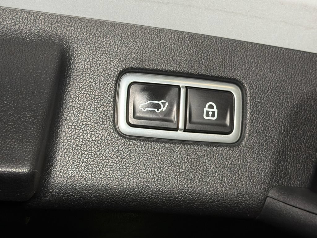 Certified 2022 Kia Sorento X-Line EX AWD/4WD image 7
