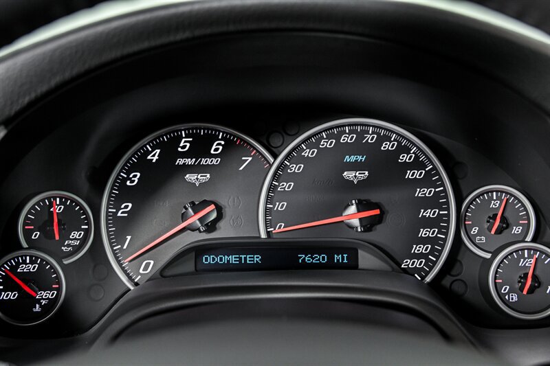 Used 2013 Chevrolet Corvette Grand Sport w/ 2LT Preferred Equipment Group RWD image 21