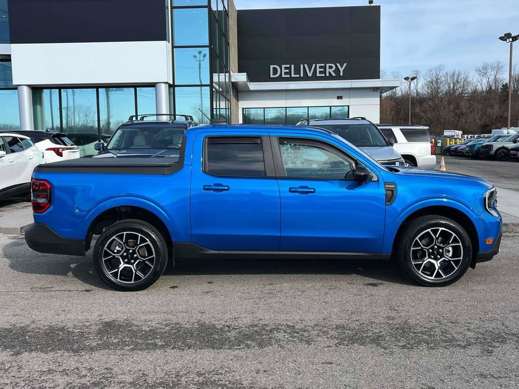 Used 2025 Ford Maverick Lariat image 26