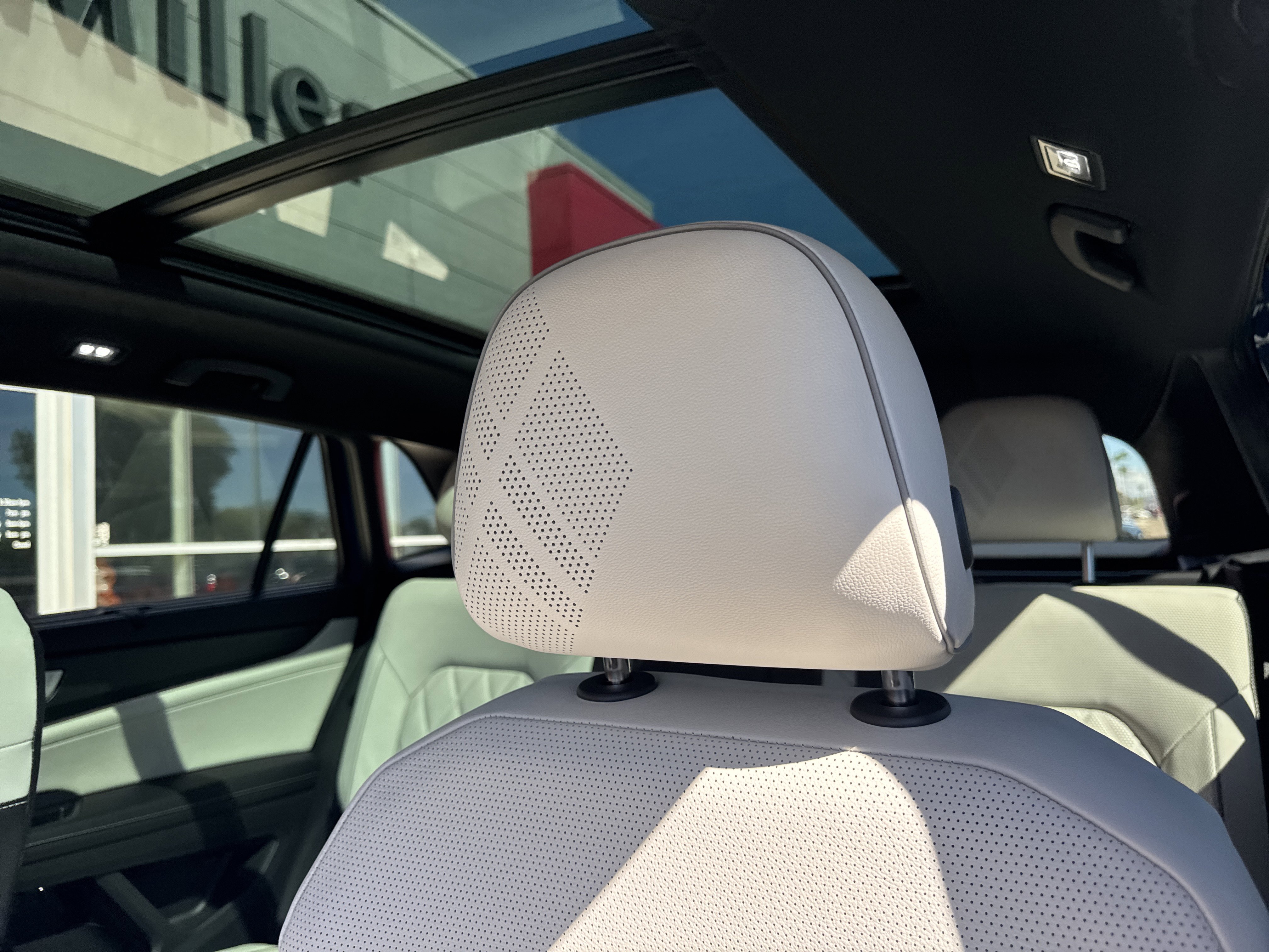 New 2026 Volkswagen Atlas Cross Sport SEL Premium R-Line image 17