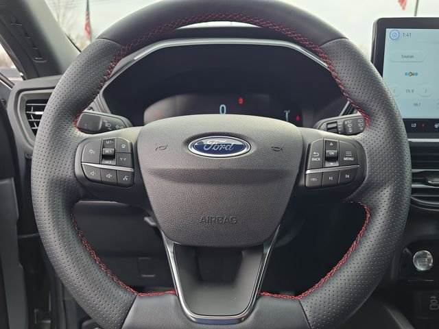 Certified 2024 Ford Escape ST-Line w/ Tech Pack #1 AWD/4WD image 17