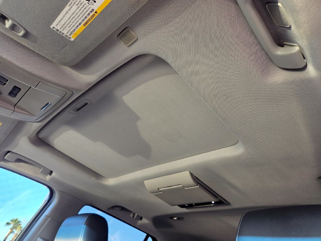 Used 2017 Chevrolet Tahoe Premier RWD image 14
