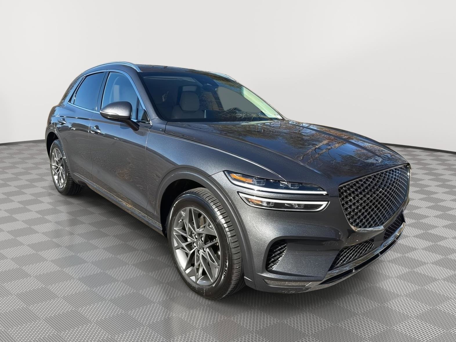 Used 2022 Genesis GV70 2.5T w/ Select Package image 3