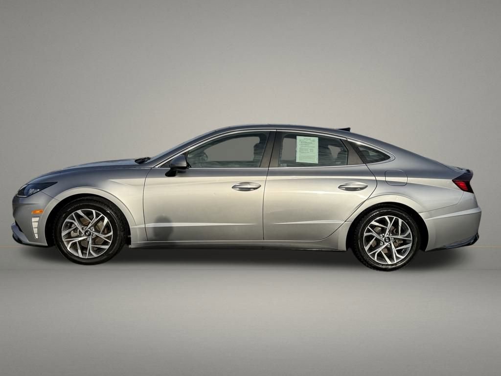 Used 2022 Hyundai Sonata SEL w/ Convenience Package image 2