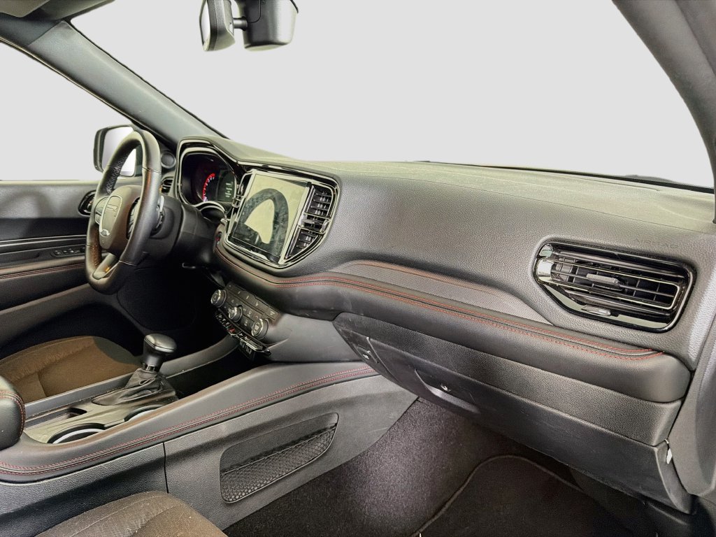 Used 2025 Dodge Durango GT RWD image 28