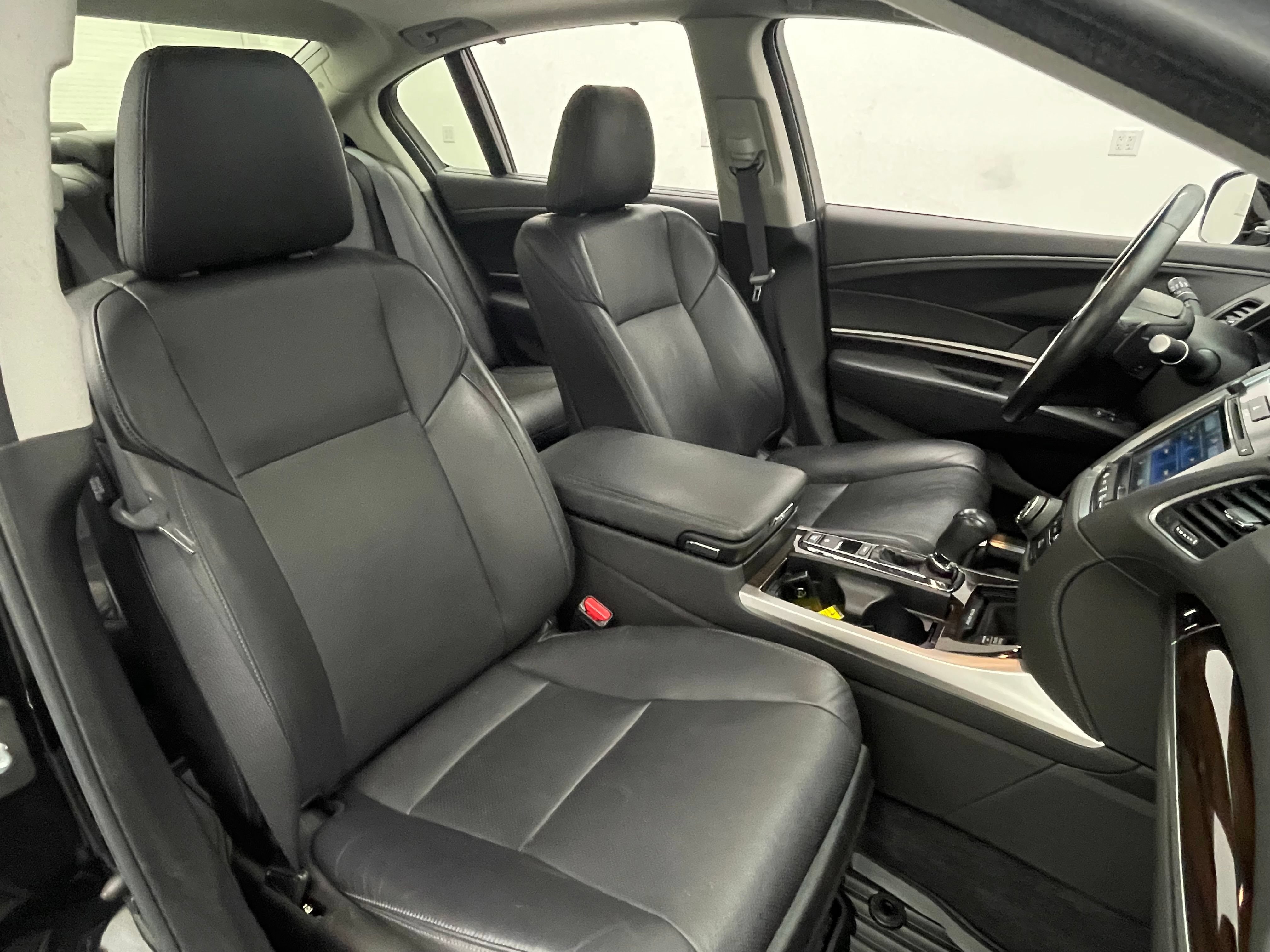Used 2017 Acura RLX w/ Advance Package FWD image 37