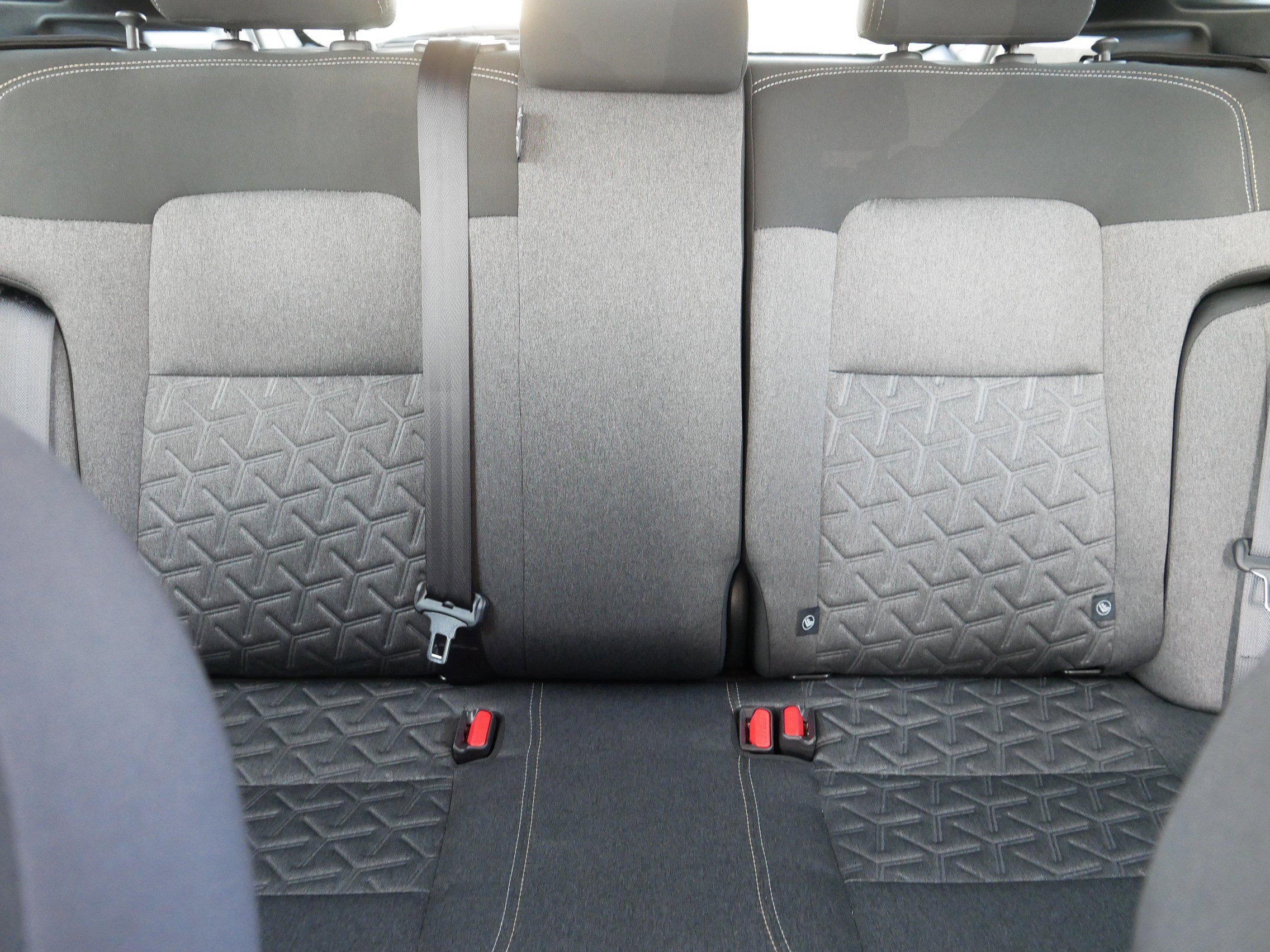 Certified 2025 Nissan Kicks SV image 13