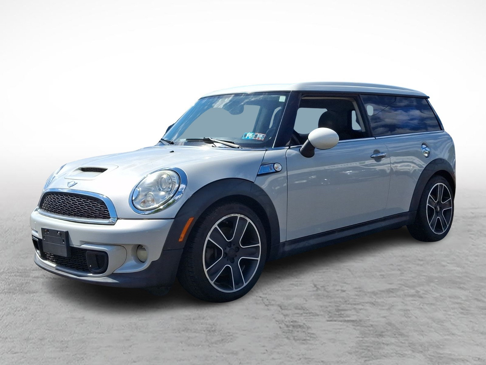 Used 2011 MINI Cooper Clubman S FWD image 3