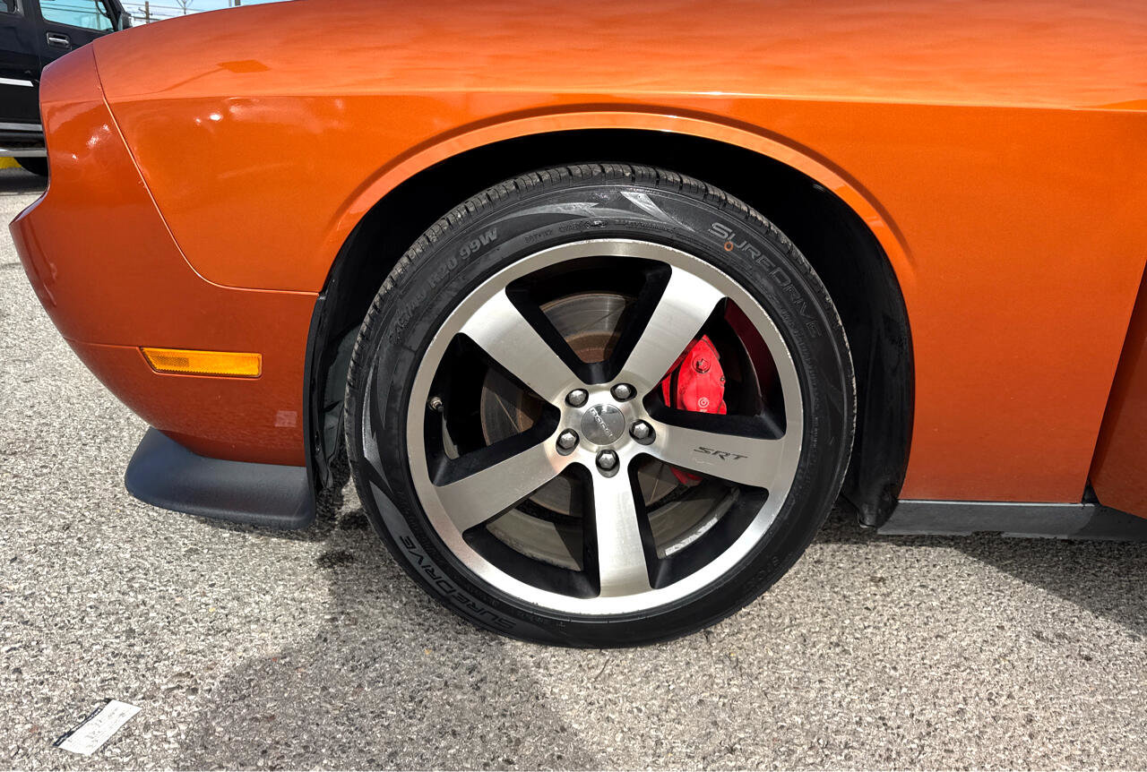 Used 2011 Dodge Challenger SRT8 image 25