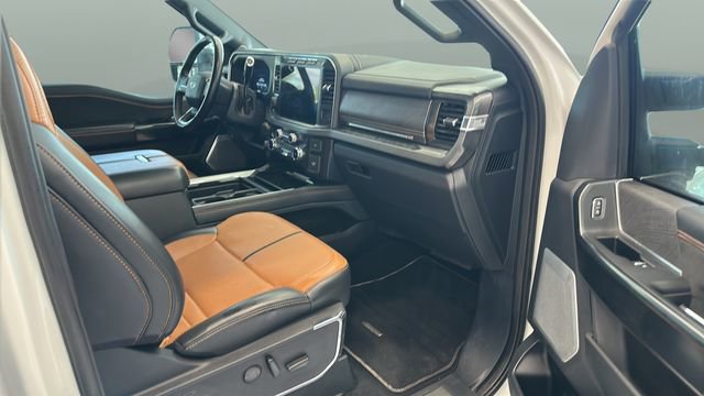 Used 2023 Ford F250 Platinum w/ FX4 Off-Road Package AWD/4WD image 20