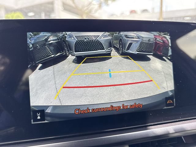 Used 2025 Lexus UX 300h AWD w/ Accessory Package (Z2) image 17