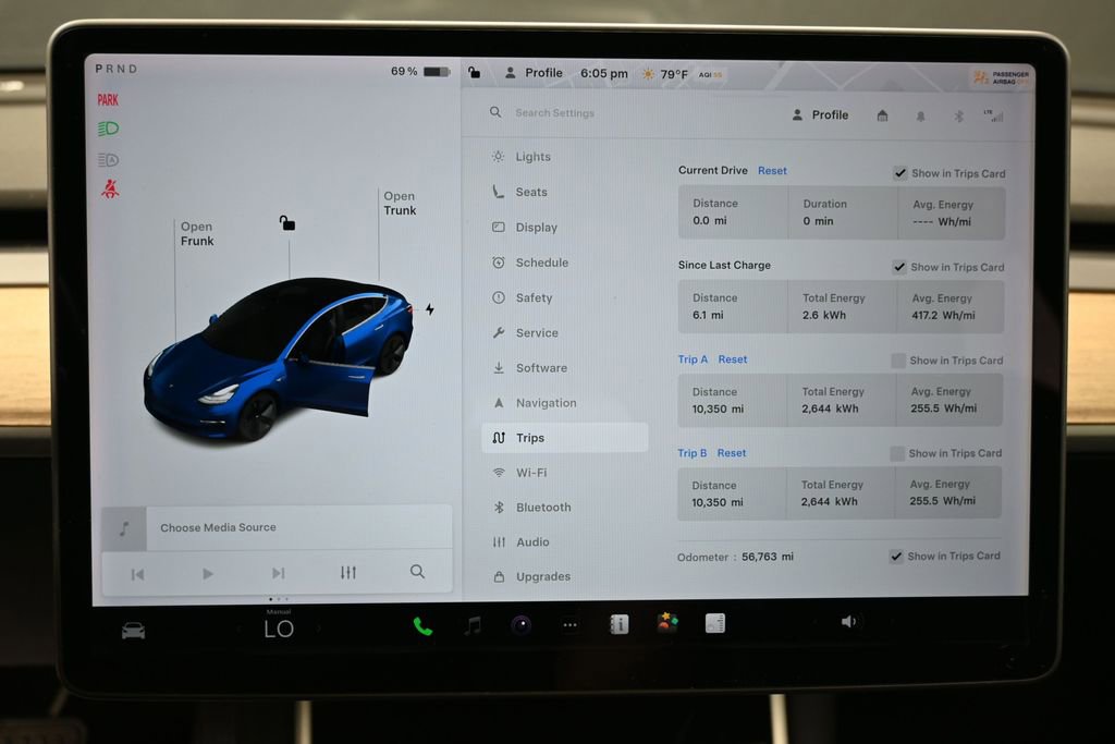 Used 2018 Tesla Model 3 Long Range image 29