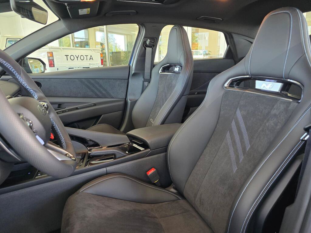 New 2026 Hyundai Elantra N w/ Cargo Package FWD image 19